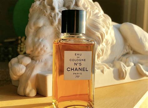 where to buy chanel cologne